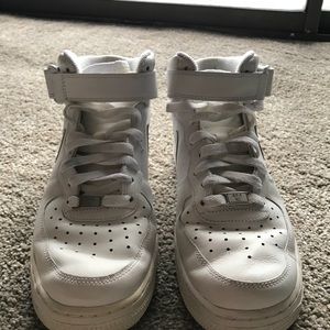 Nike Air Force 1 Mid